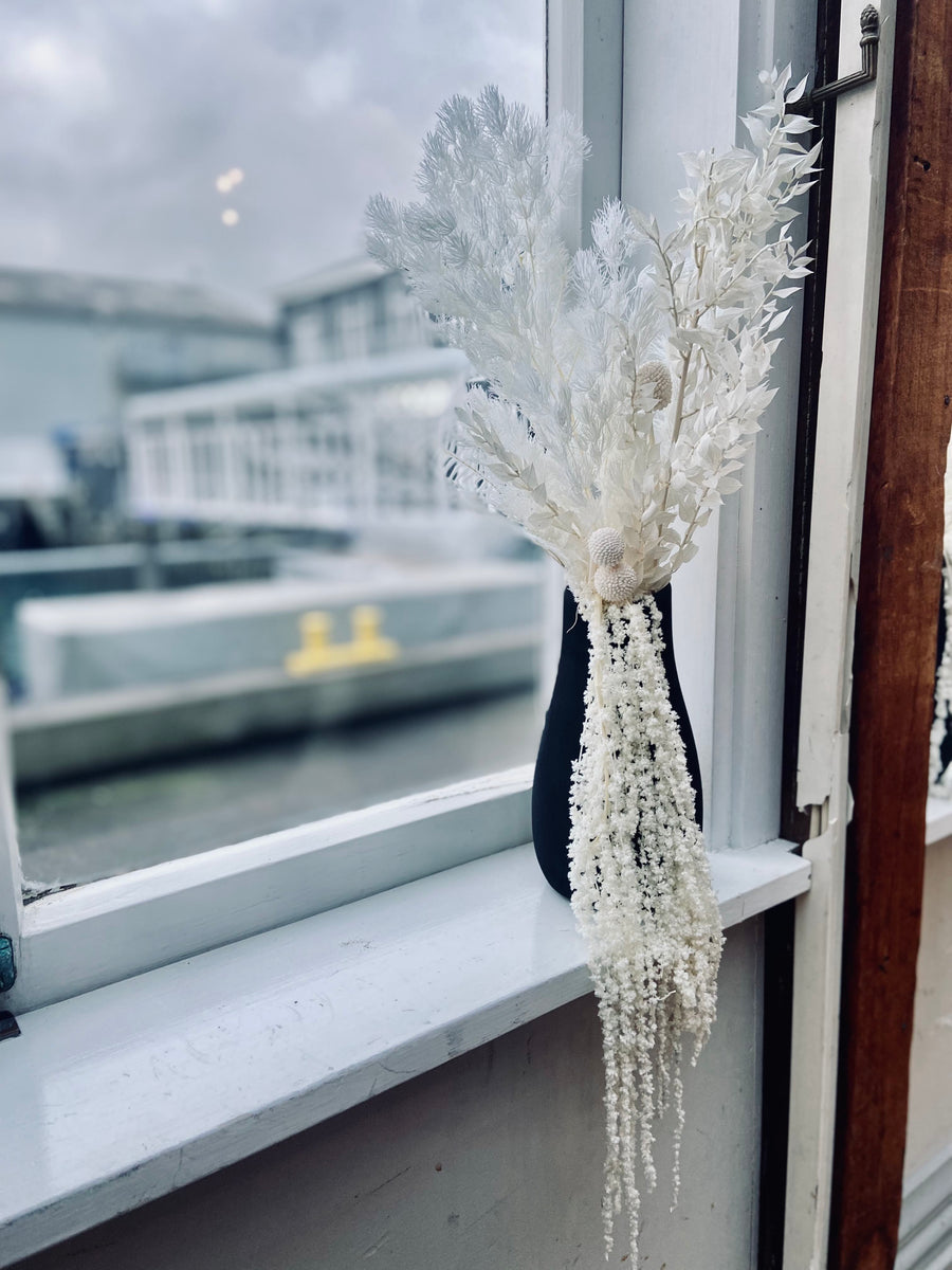 Matte Black Vase Range Wellington Wedding Hire