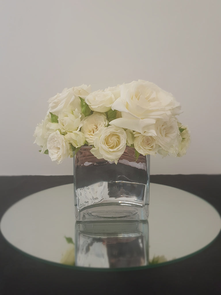 Silver glass cube vase medium - Wellington Wedding Hire
